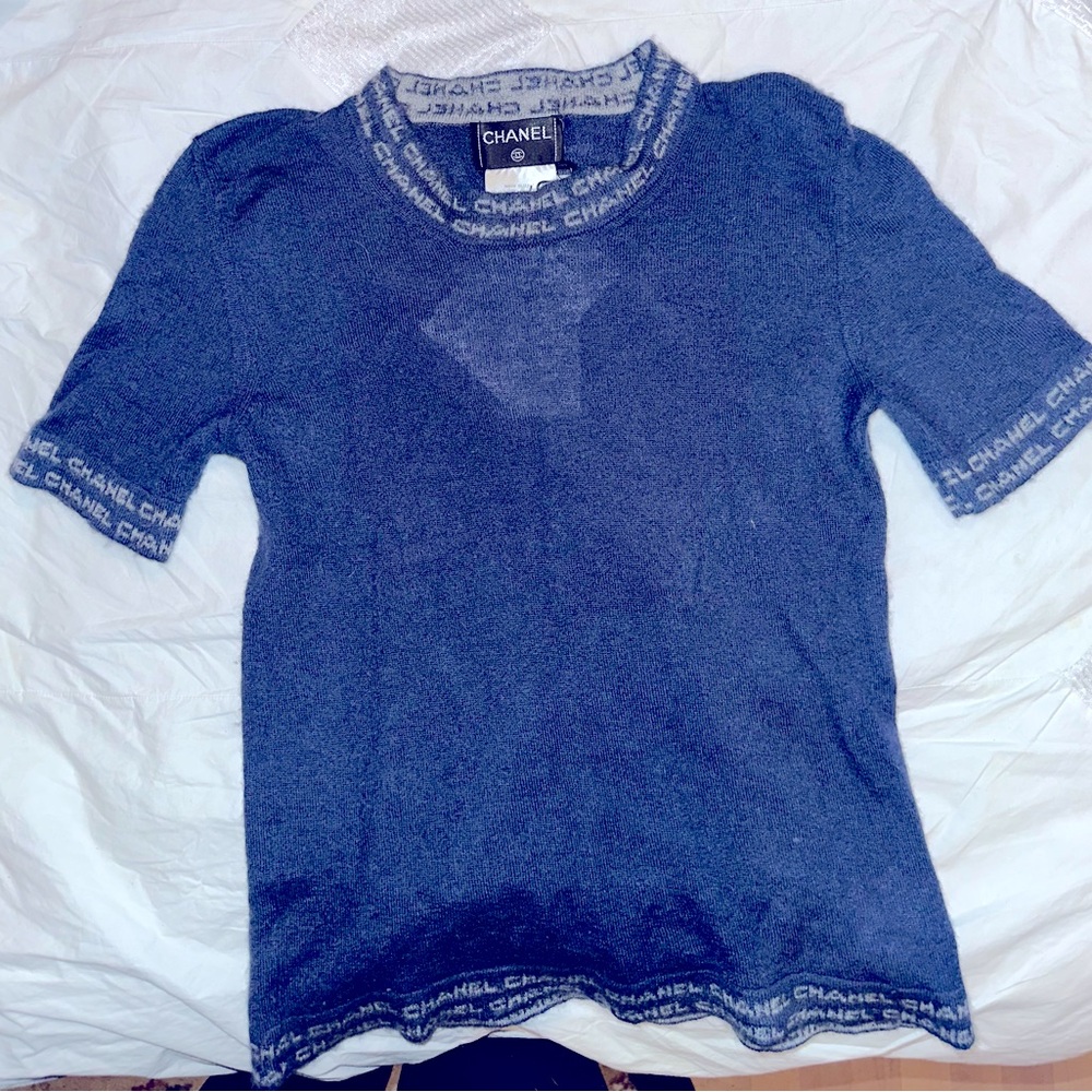 Chanel navy blue knit cashmere fitted short sleeve women’s XS/S top NWT*